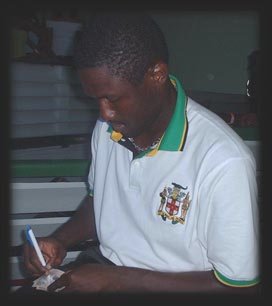 Wavell Hinds