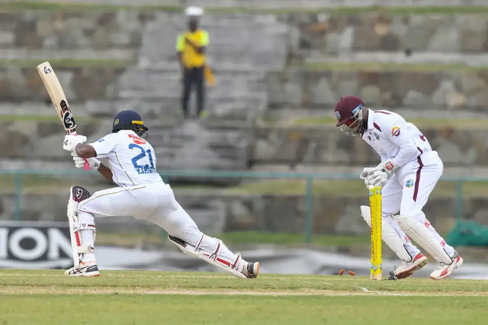 Kamindu Mendis and Shai Hope (AFP/Getty Images)